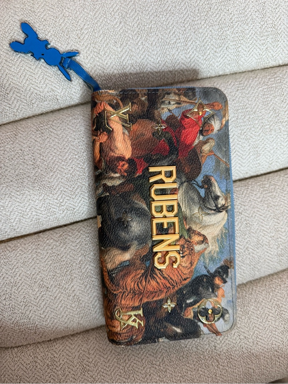 LIKE NEW Louis Vuitton Masters Collection Zip Wallet with RUEBENS Jeff Koons